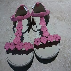Girls sandals
